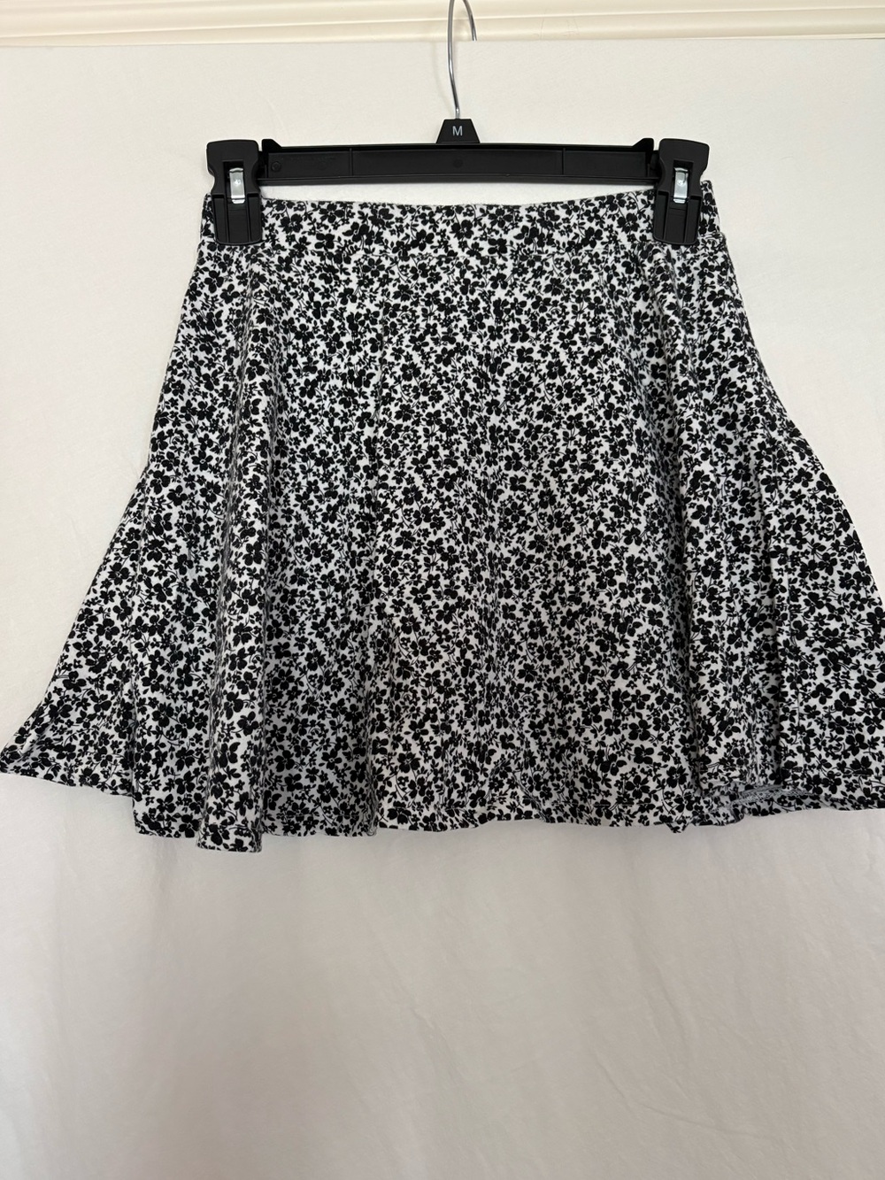 Aeropostale Black and White Floral Skater Skirt